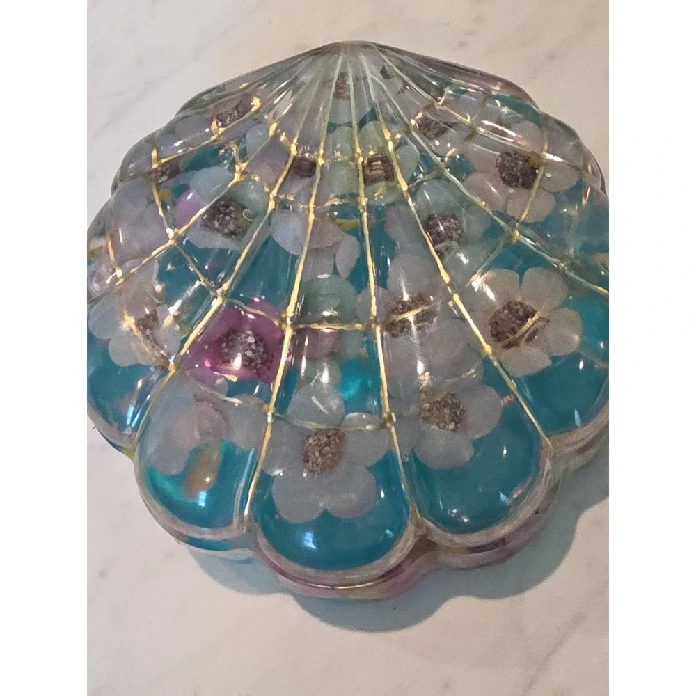Handmade Resin Clamshell Storage Boxes Trinket Decoration Gift.  1016